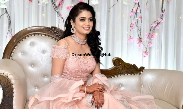 Contour by makeup artist Deepti Palsule